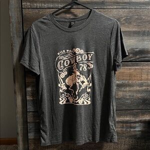 Wild West Cowboy Graphic T-Shirt - Gray